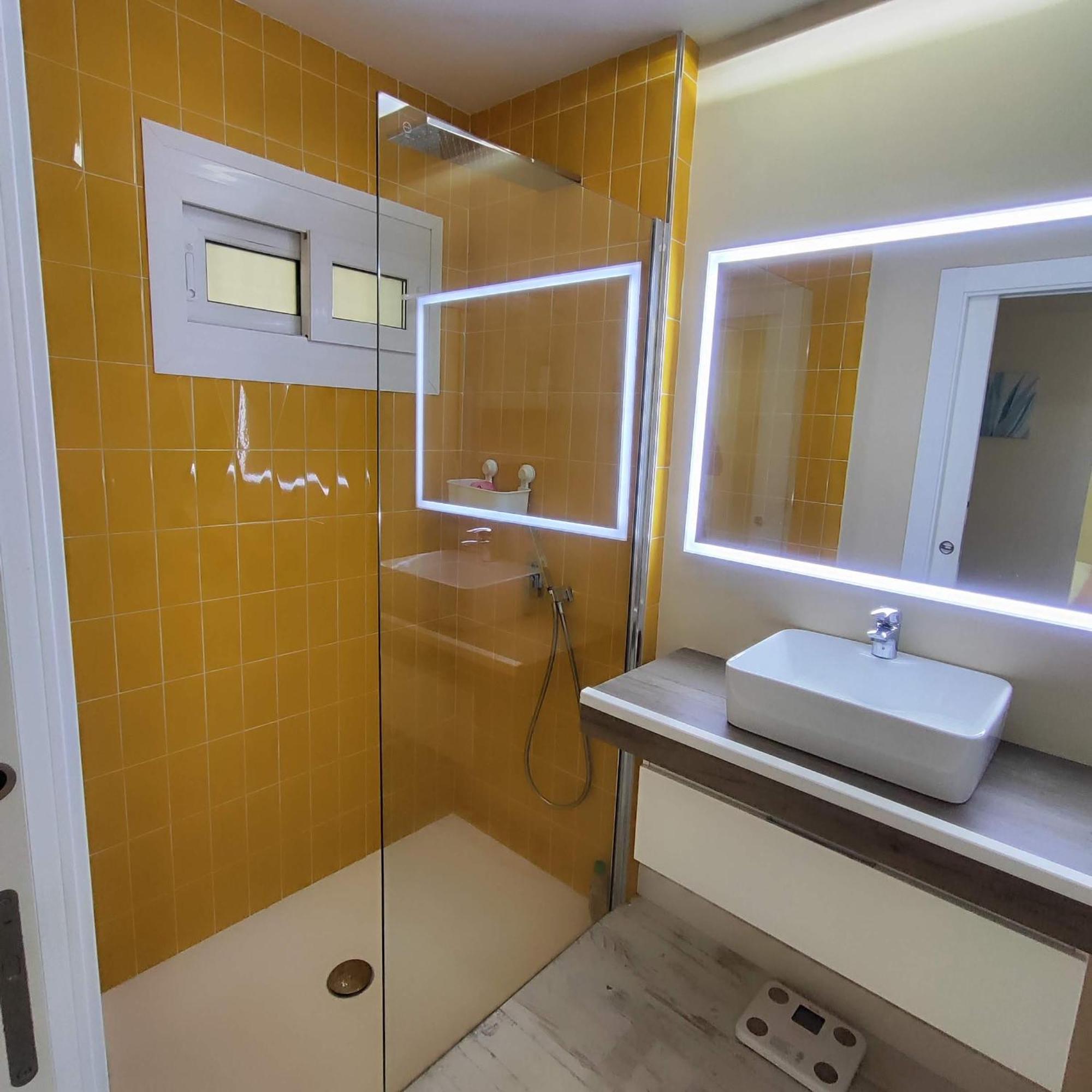 Sea View Apartament ตอร์เรโมลิโนส ภายนอก รูปภาพ