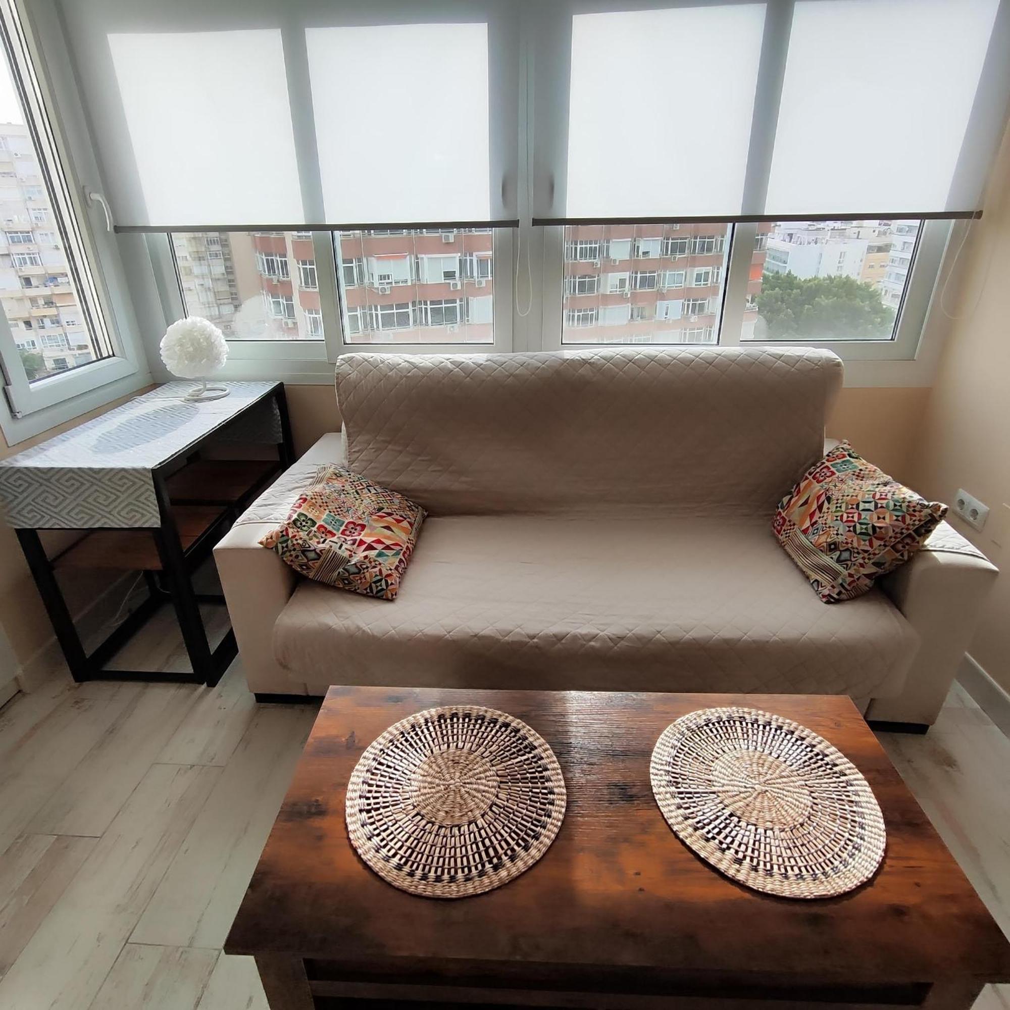 Sea View Apartament ตอร์เรโมลิโนส ภายนอก รูปภาพ