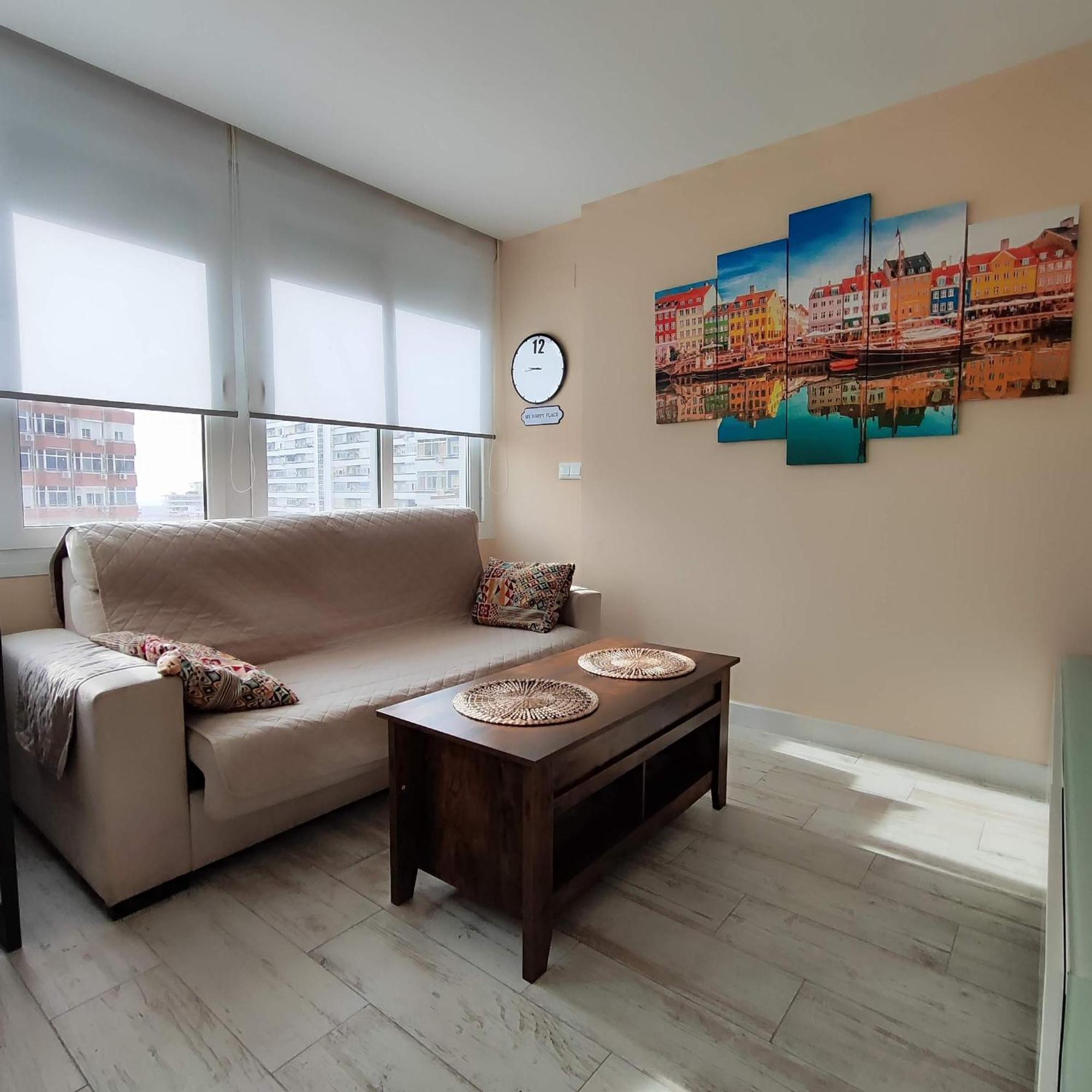 Sea View Apartament ตอร์เรโมลิโนส ภายนอก รูปภาพ